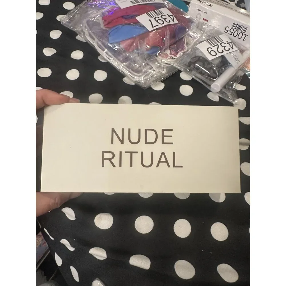 Nude Ritual 4-in-1 Gua Sha Tool Facial Sculpting Jawline Massager Travel Pouch